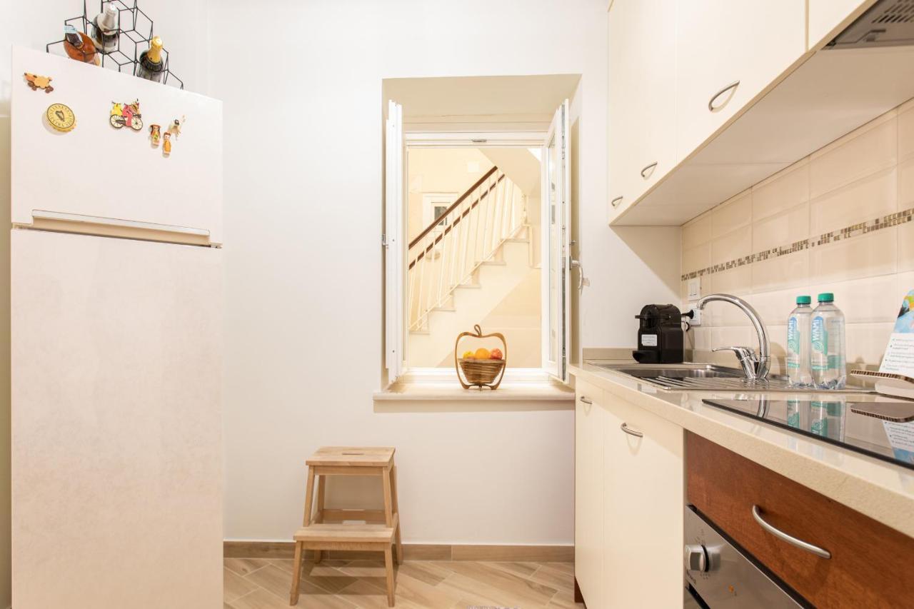 Appartamento Al Consiglio Reginale By Wonderful Italy Syrakus Exterior foto