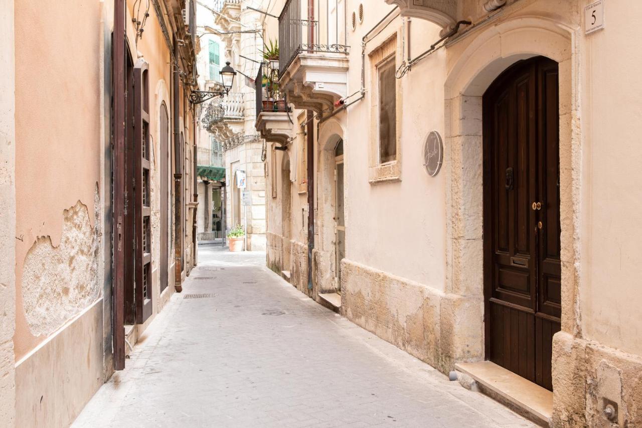 Appartamento Al Consiglio Reginale By Wonderful Italy Syrakus Exterior foto