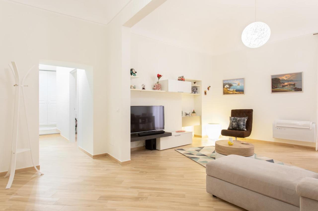 Appartamento Al Consiglio Reginale By Wonderful Italy Syrakus Exterior foto